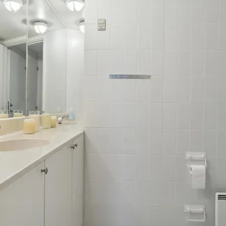 Bad, Lejl 71 아파트